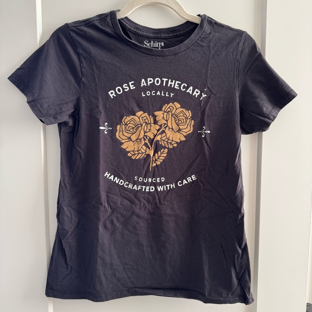 Schitt’s Creek Graphic T-shirt